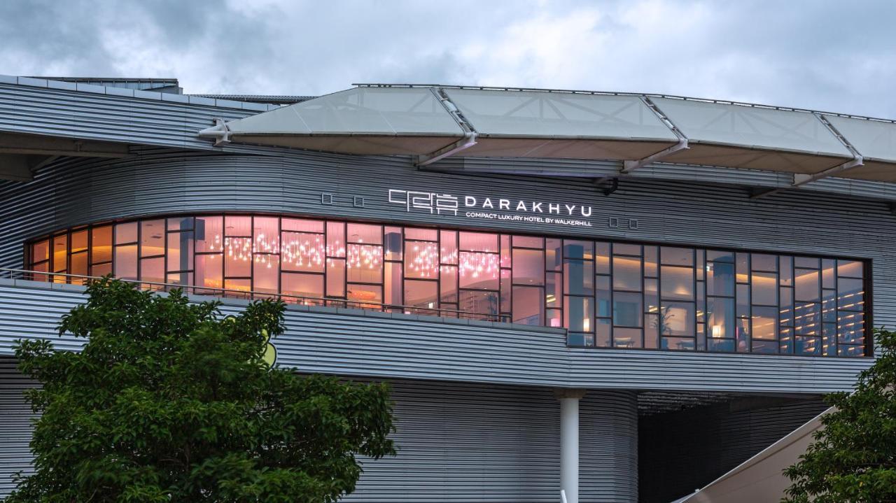 Darakhyu Yeosu Capsule Hotel By Walkerhill Esterno foto
